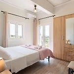 Seaview And Sunsets - Beachside Retreats * Agia Kiriaki (Messinia)