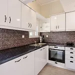 Seaview And Sunsets - Beachside Retreats Apartment *