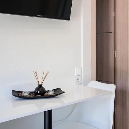 Seaview And Sunsets - Beachside Retreats 아파트