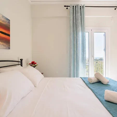Seaview And Sunsets - Beachside Retreats Agia Kiriaki (Messinia)