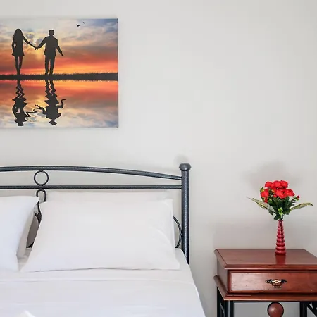 Seaview And Sunsets - Beachside Retreats * Agia Kiriaki (Messinia)