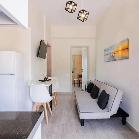 Seaview And Sunsets - Beachside Retreats *