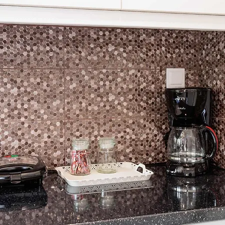 Seaview And Sunsets - Beachside Retreats 아파트