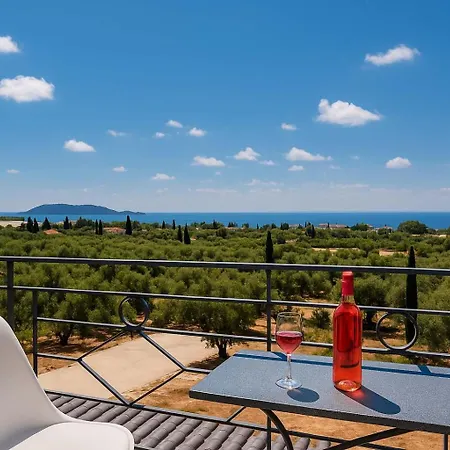 Seaview And Sunsets - Beachside Retreats