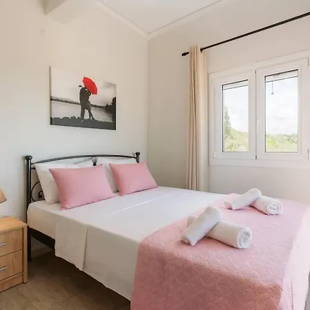 Seaview And Sunsets - Beachside Retreats Agia Kiriaki (Messinia)