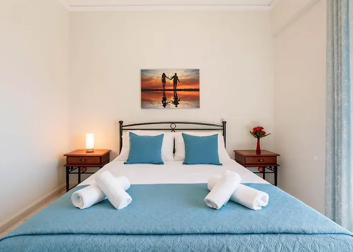 Seaview And Sunsets - Beachside Retreats * Αγία Κυριακή